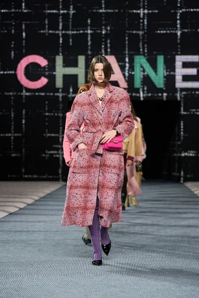 Look 71